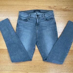 J Brand Maria High-Rise Skinny Jean in Comfort Stretch 29